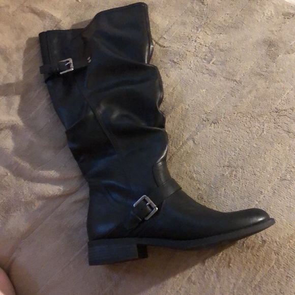 Leather boots - Picture 3 of 3